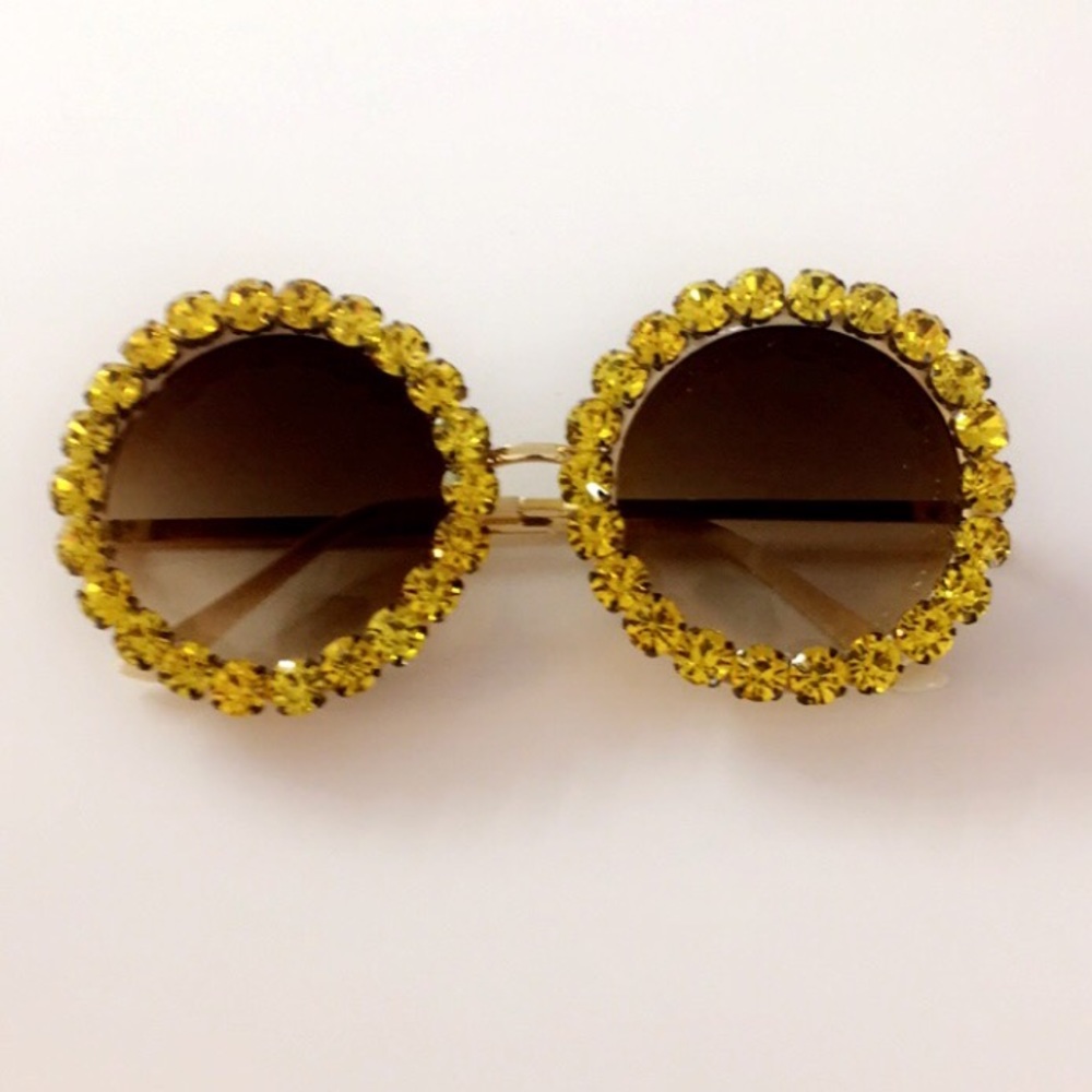 Shades, Sunglasses, Glasses - Picture 1 of 2